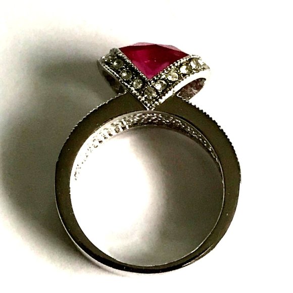 Pink Cubic Zirconia Art Deco Cocktail Ring Size 8 Statement Silver Plated - Picture 11 of 16